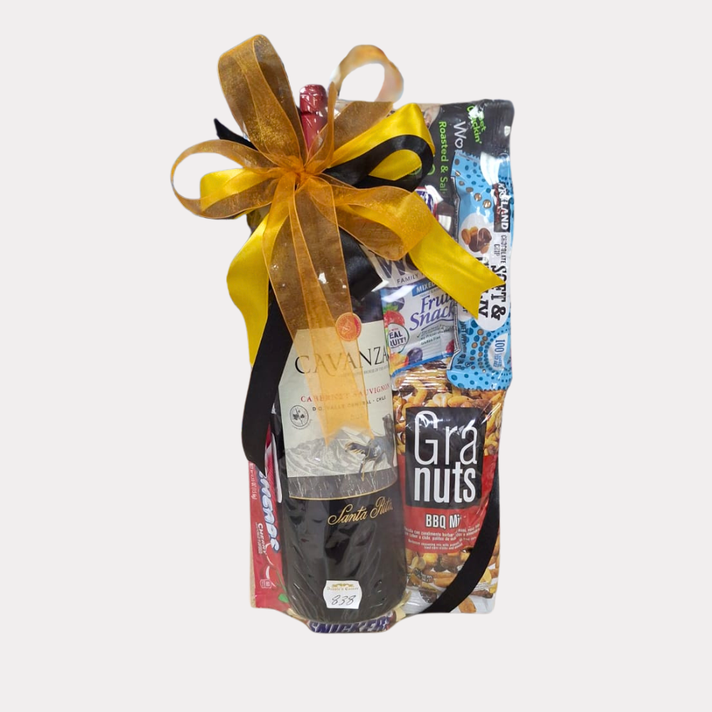 Canasta de Snacks, caja grande, con botella de vino Cavanza