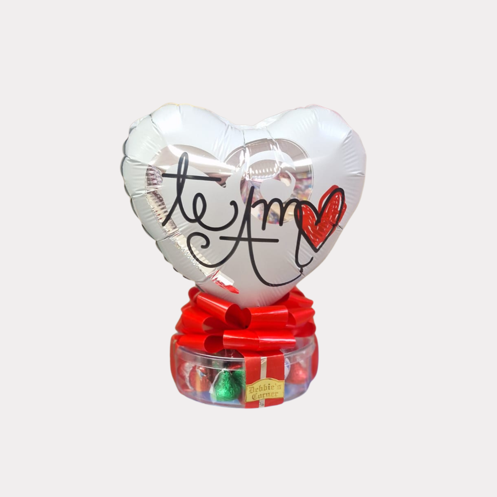 Panita con Chocolates de Amor, con globo de 9 Plg, de acrílico, diseño Te Amo